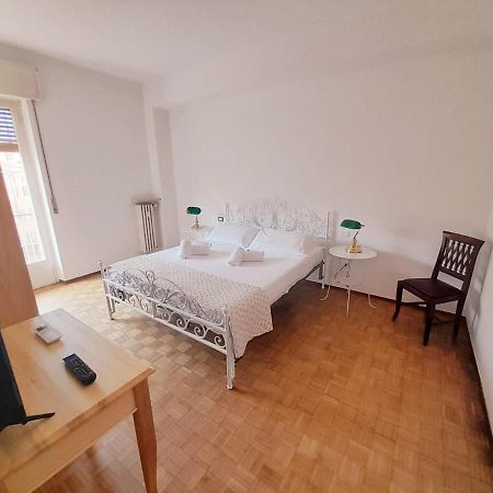 Pura Apartment ヴェローナ エクステリア 写真